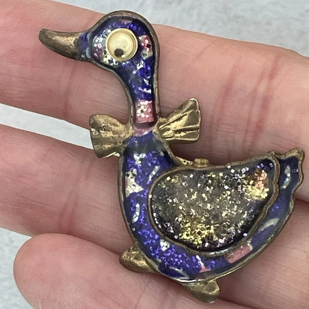Vtg Silly Mother Goose Brooch Pin Gold Tone Multicolor Cottagecore Whimsy Kitsch